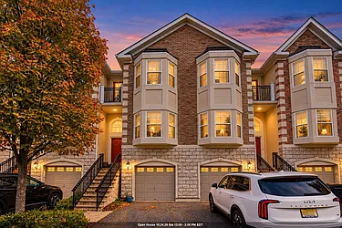 35 Mallard Place, #35