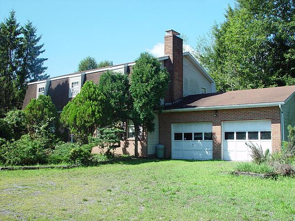 2nd image of 1560 Fawn Valley Dr