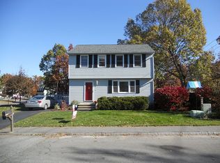 53 Bayberry Dr, Lowell, MA 01852