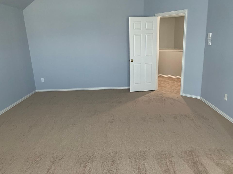 Mater bedroom