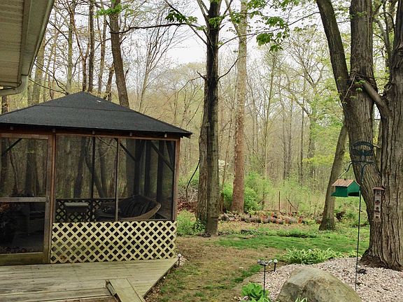 Screened porch with electric