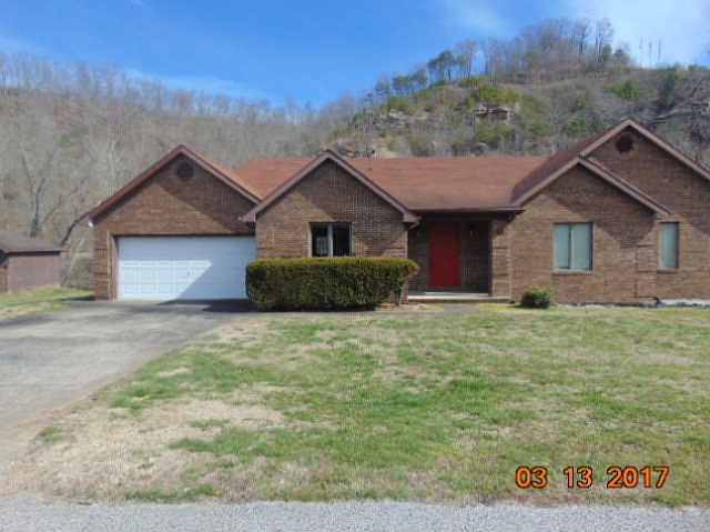 1st image of 919 Lyons Dr