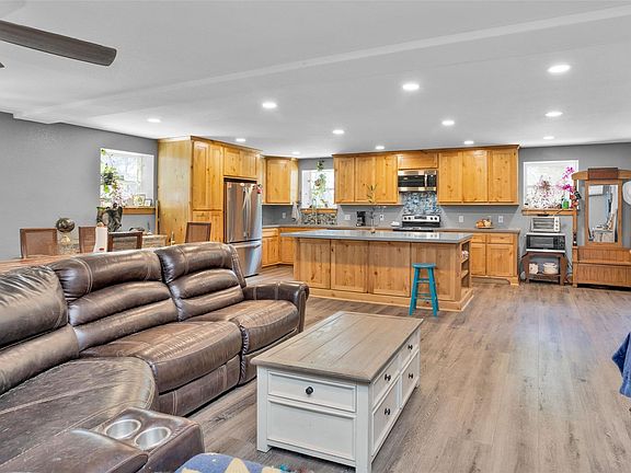 5th image of 10780 Stidham Rd