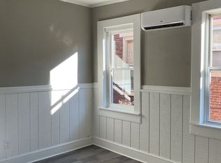 910 N 3rd Street, Harrisburg, PA 17102