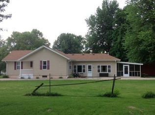 1611 S West St, South Jacksonville, IL 62650