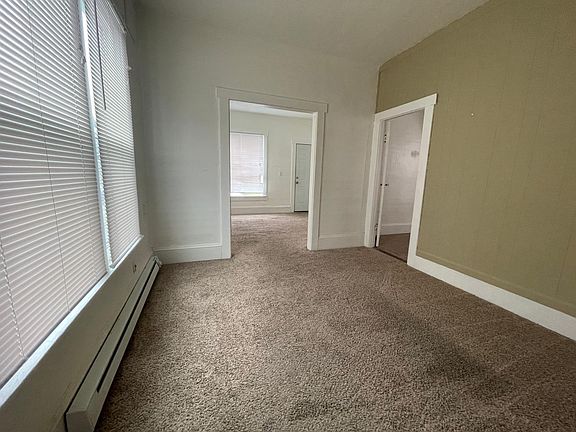 2nd image of 1707 Lombard Ave #2