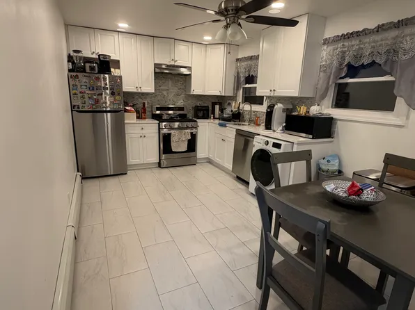 34 River St #2, Lodi, NJ 07644