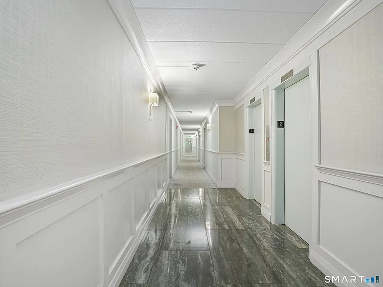 27 Northill St #2J — Photo 4