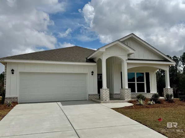 13691 Paris Cir, Spanish Fort, AL 36527