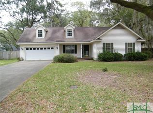 1 Baker Dr, Savannah, GA 31410