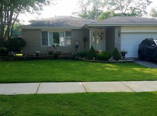 128 Valleywood Dr, Steger, IL