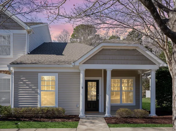 11327 Shadow Elms Ln, Raleigh, NC 27614