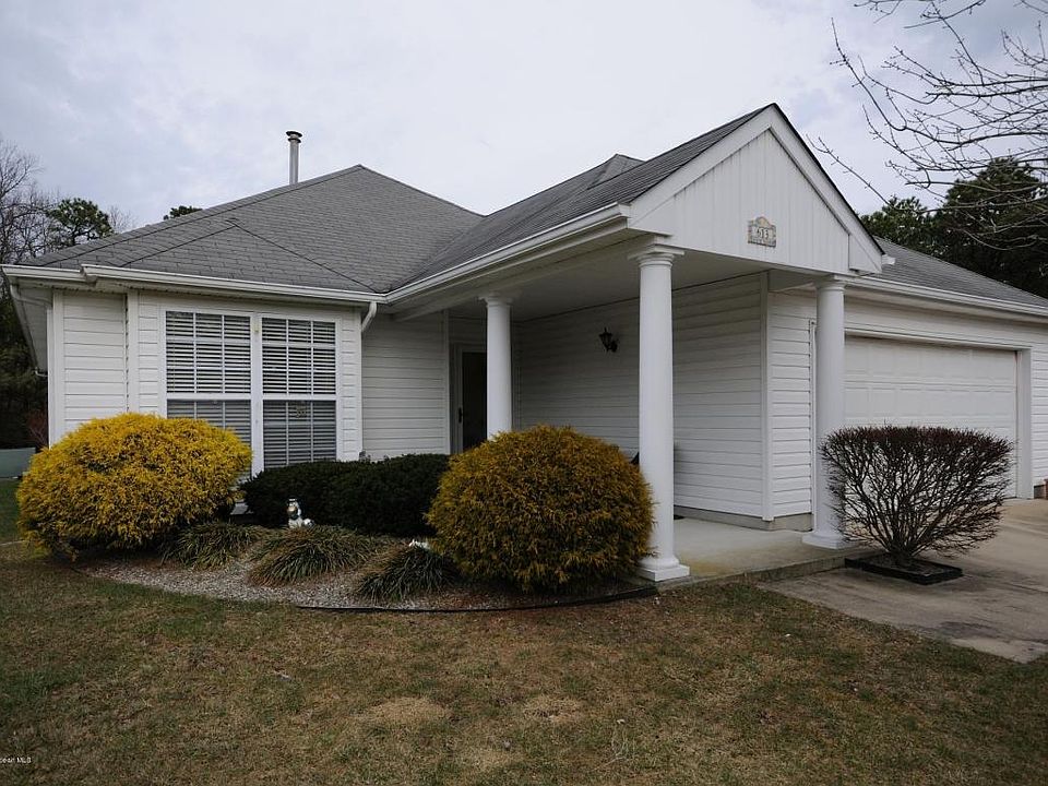 1st image of 613 Waterford Dr