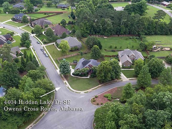 4th image of 4404 Hidden Lake Dr SE