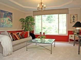 24664 SE 36th Ct, Issaquah, WA 98029