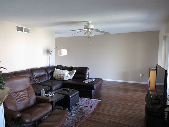 5th image of 1125 Pinellas Bayway S