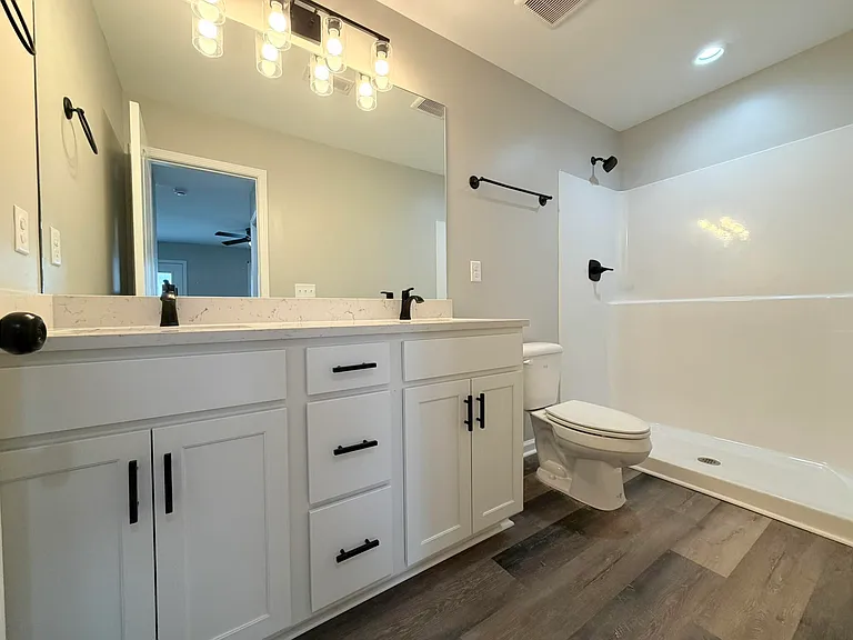7016 Caravan Dr — Photo 15