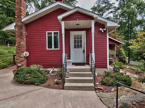 4th image of 2886 Bartonsville Ave