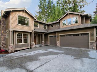 12525 NE 70th St, Kirkland, WA 98033