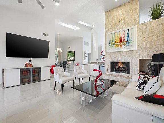 2nd image of 10202 Sunningdale Dr
