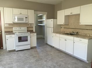16-18 W Grand St, Nanticoke, PA 18634