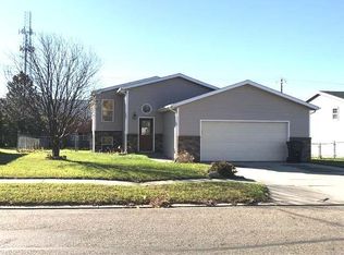 3619 Jericho Rd, Bismarck, ND 58503