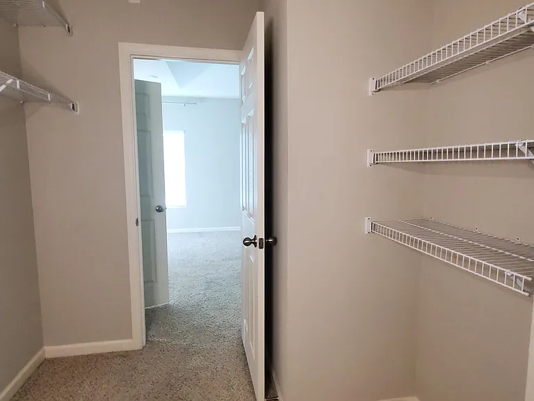 4227 Broomsedge Cir — Photo 33