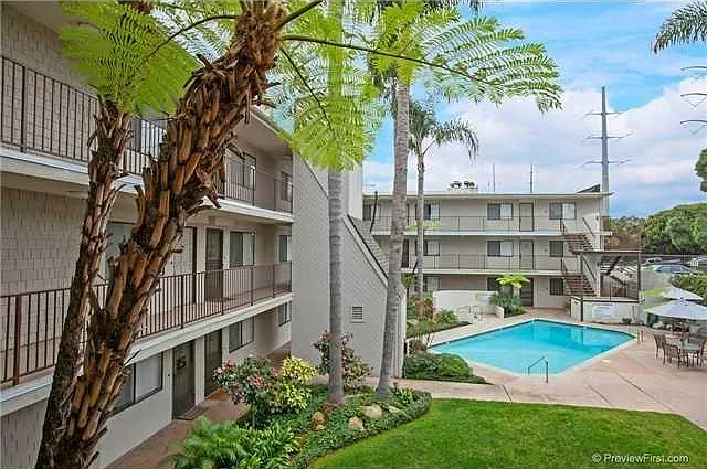 5750 Friars Rd — Photo 4