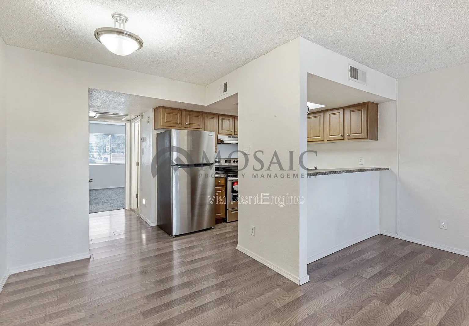 1 bed, 1.0 bath, 672 sqft, $790 — Photo 4
