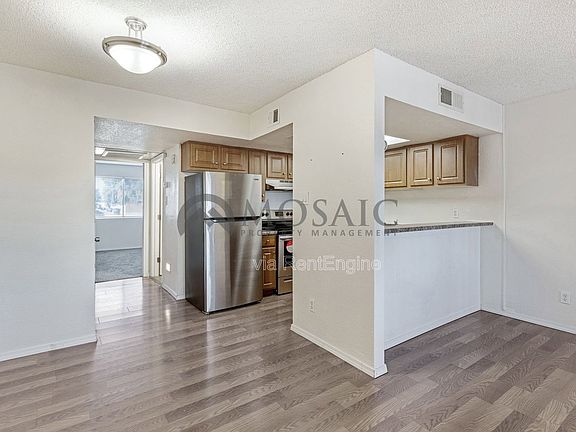 4th image of 3810 N Maryvale Pkwy APT 1050