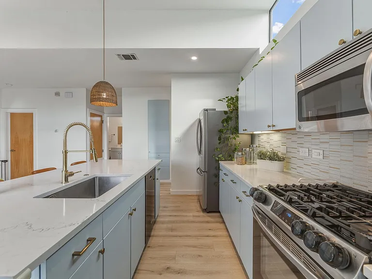 5809 Toscana Ave — Photo 8