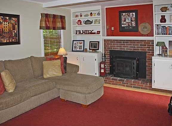 4th image of 326 Brooksboro Dr