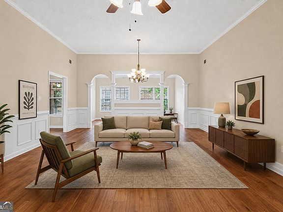 4th image of 163 Pinnacle Ln