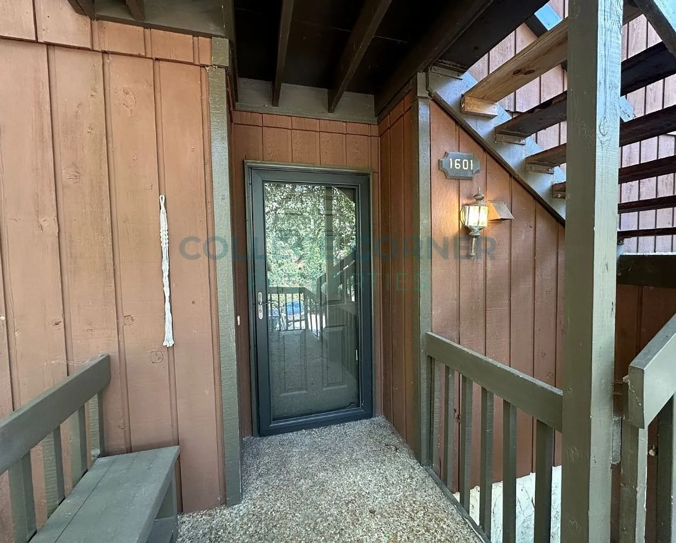 1601 Aspen Way — Photo 1