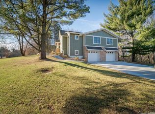 520 Marquee Ct, Stillwater, MN 55082
