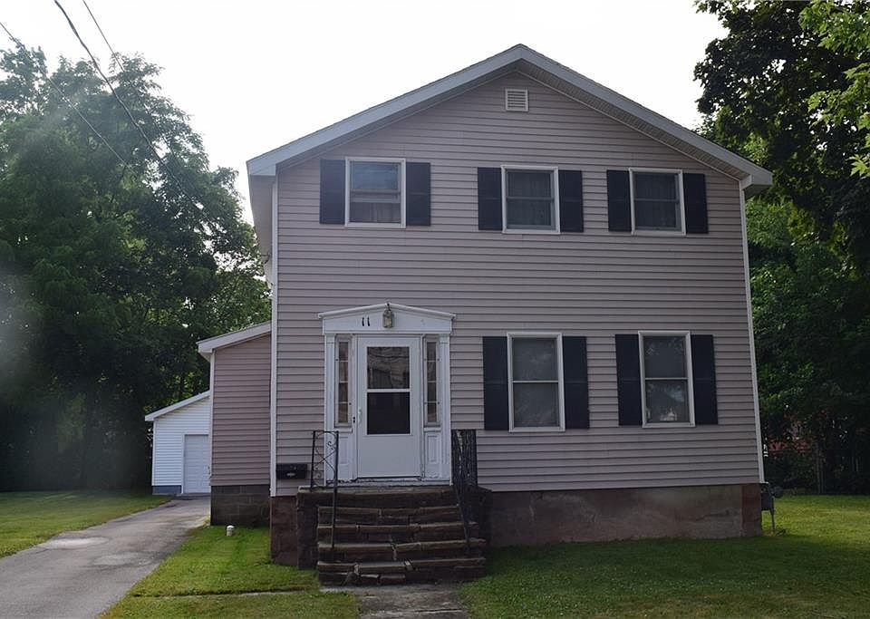 1st image of 11 E Academy St