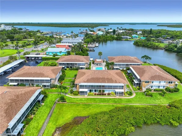 330 Kon Tiki DR #C7, NAPLES, FL 34113