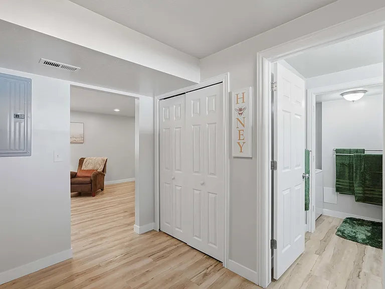 2569 N 2900 E — Photo 16