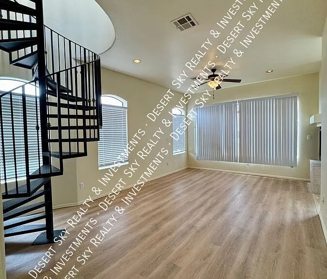 4334 Capistrano Ave — Photo 25