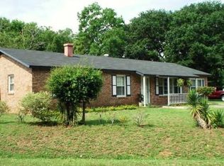 1303 Pickett St, Charleston, SC 29412