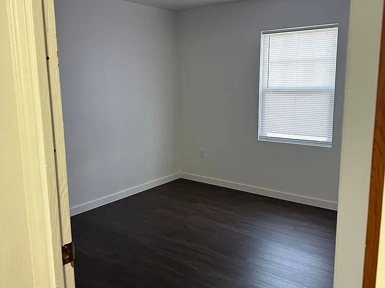 610 Sherman Ave — Photo 6