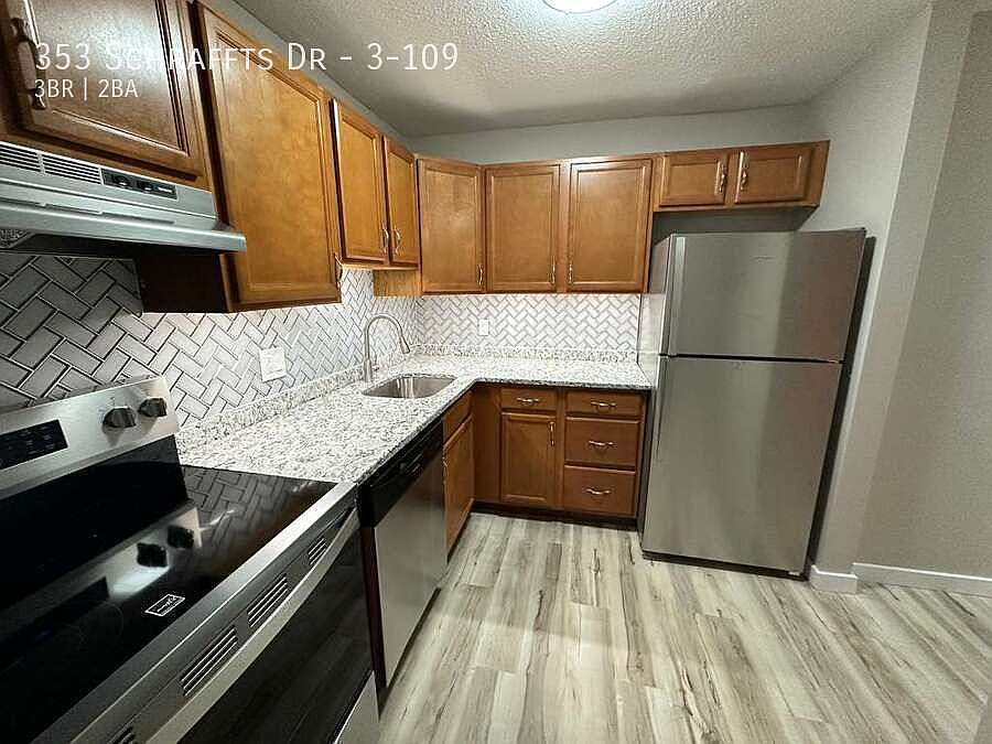 1st image of 353 Schraffts Dr #3-109