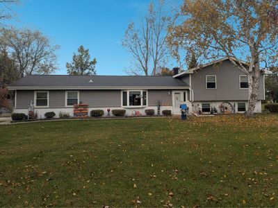 2114 Glenway DRIVE, West Bend, WI, 53090