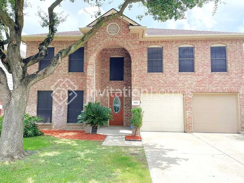 9818 Golden Prairie Ln