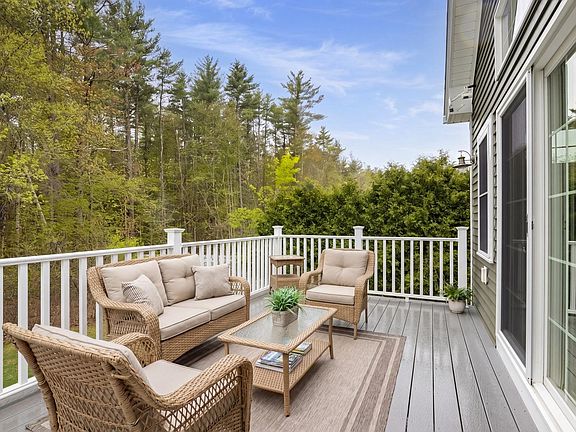 2nd image of 14 Cushman Way