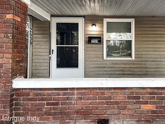 3rd image of 2537-2539 E 16th St