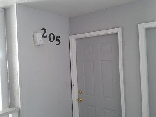 1st image of 1665 Siskiyou Blvd APT 205