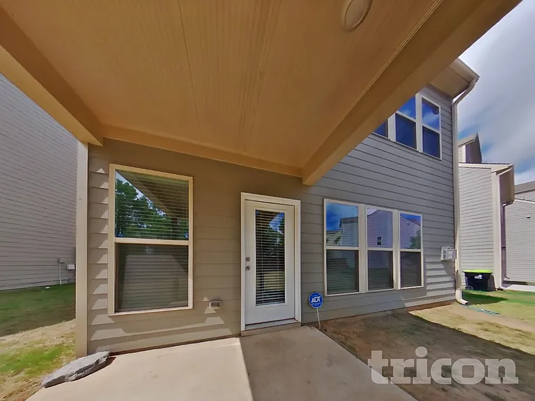 3444 Baylor Cir — Photo 19