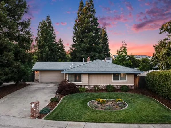 1053 Treasure Ln, Roseville, CA 95678