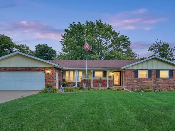 309 S 3rd St, Chatsworth, IL 60921